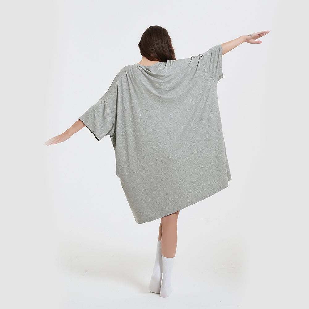 Nagy méretű bő hosszú póló (50-100 kg súlyú viselésre alkalmas)