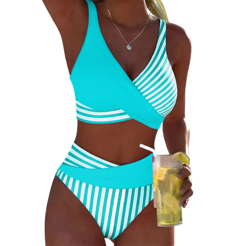 Kétrészes, színes blokkos és csíkos bikini