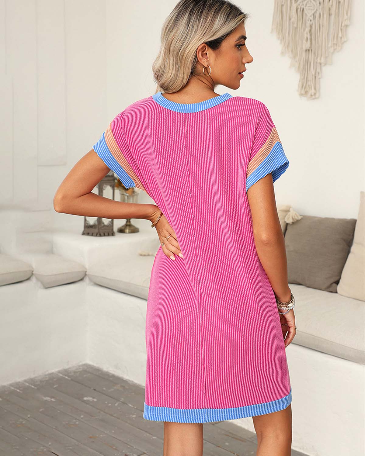 Texturált Rövid Ujjú Midi Ruha