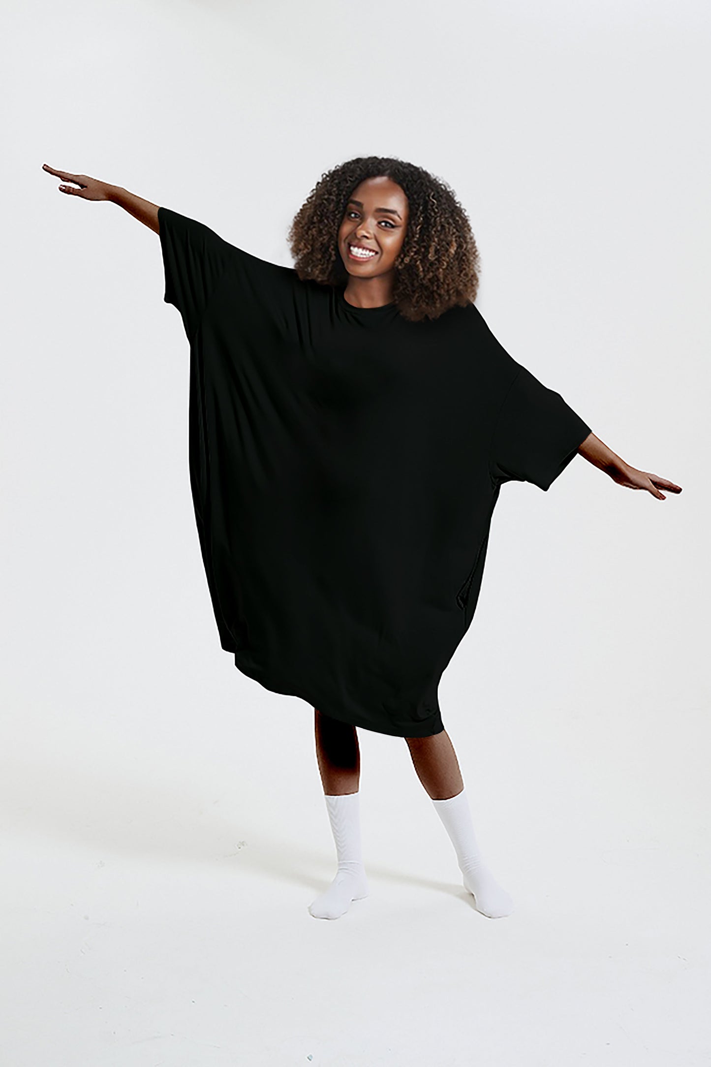 Nagy méretű bő hosszú póló (50-100 kg súlyú viselésre alkalmas)