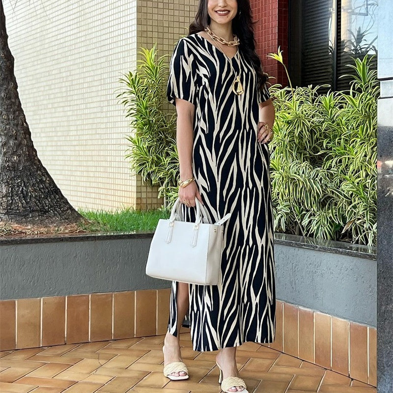 ✨V-nyakú női ruha oldalsó hasítékkal