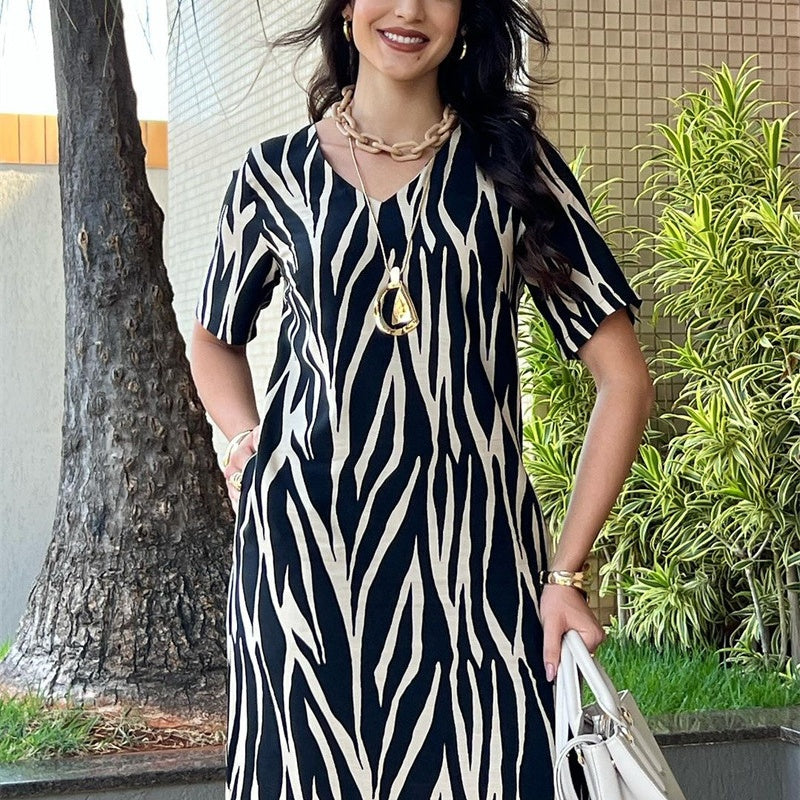 ✨V-nyakú női ruha oldalsó hasítékkal