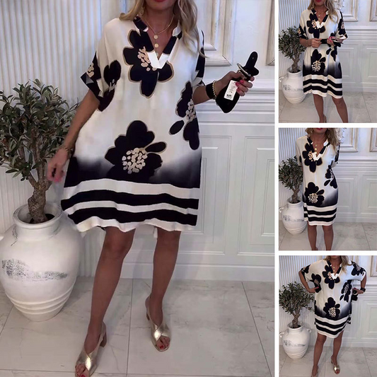 Női bő ruha V-nyakkivágással és mintával