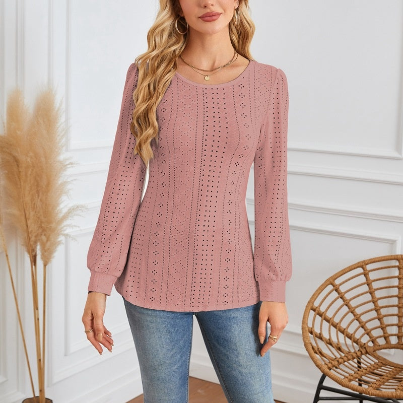 Női hosszú ujjú tunika kivágásokkal