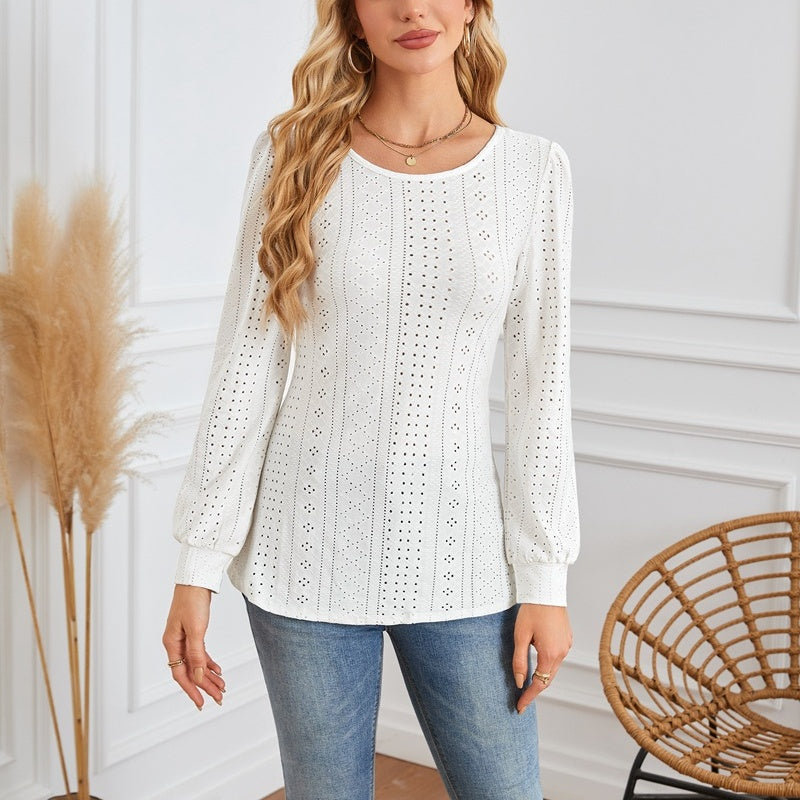 Női hosszú ujjú tunika kivágásokkal