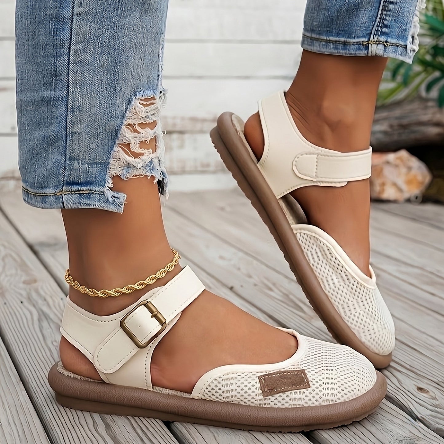 👡 Légáteresztő hálós, lapos szandál bokapánttal - Széles lábú hölgyeknek