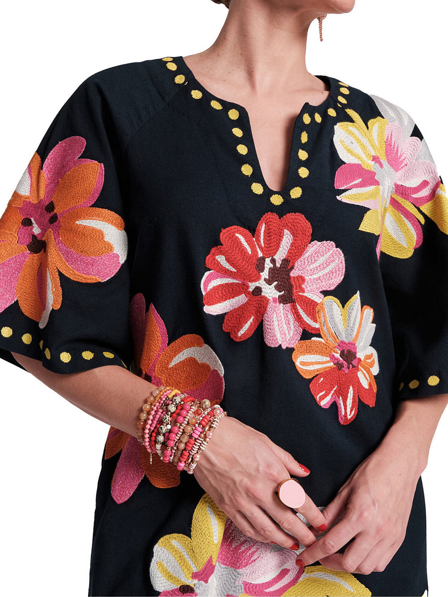 Virágmintás, hasított, háromnegyedes ujjú ruha