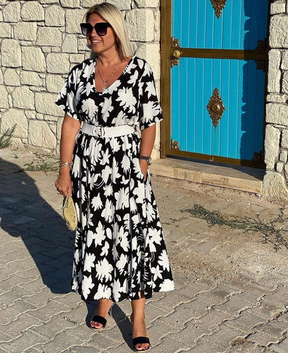 Lezser virágmintás V-nyakú maxi ruha