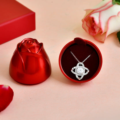 Rózsa szál szív alakú medál nyaklánc ajándék szett