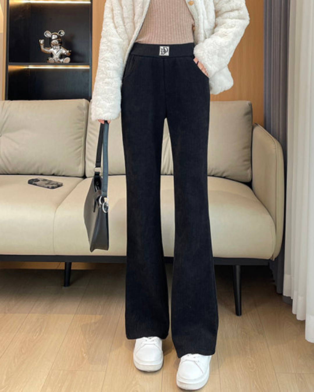 Széles szárú, fleece bélésű, csíkos nadrág