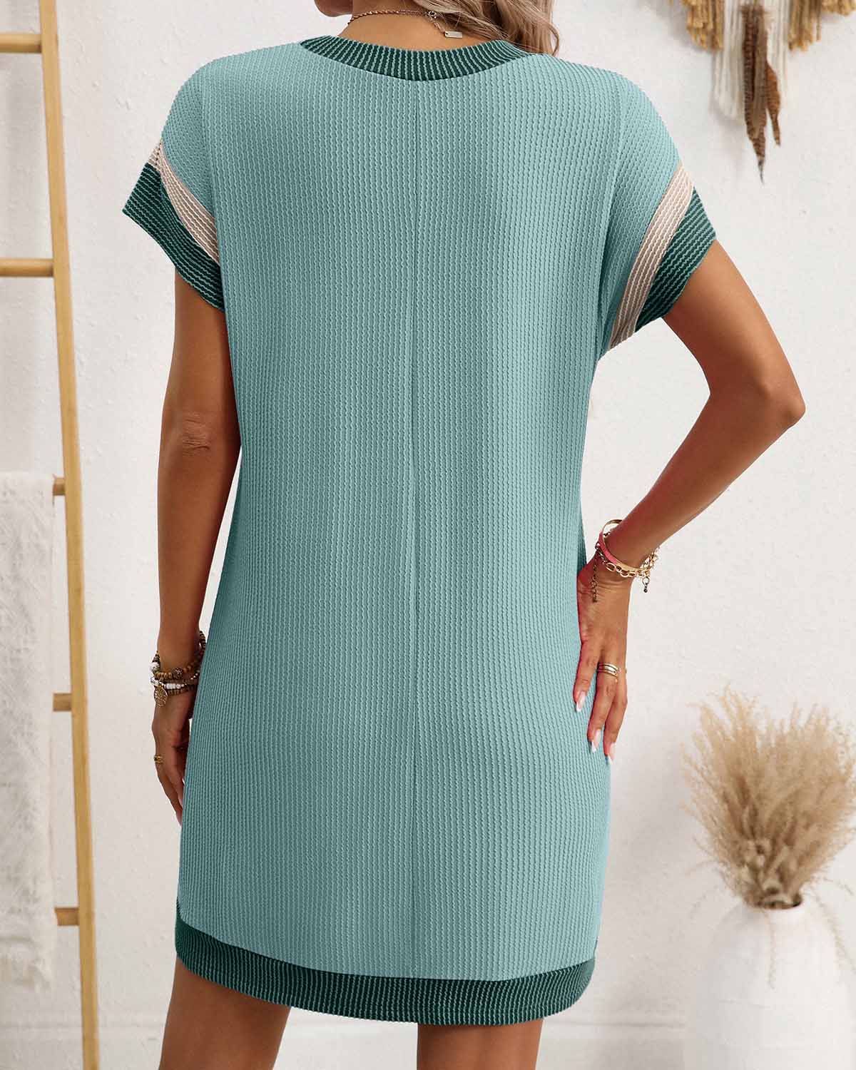 Texturált Rövid Ujjú Midi Ruha