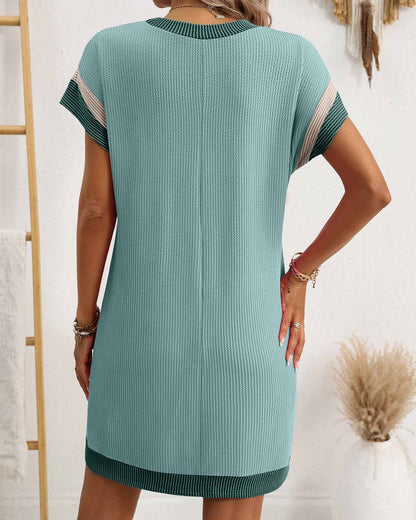 Texturált Rövid Ujjú Midi Ruha