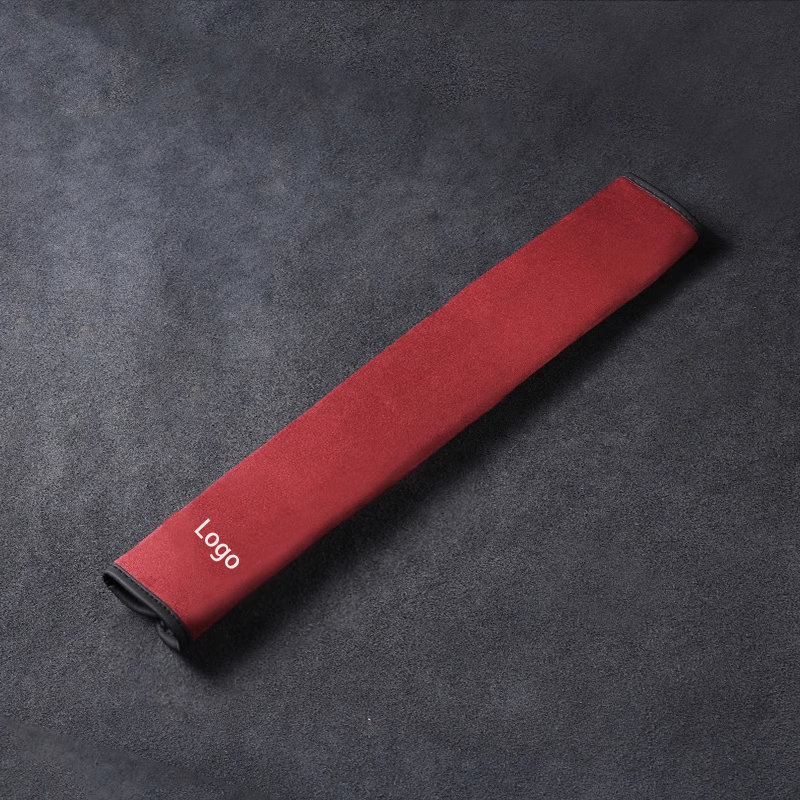 Selyembőr biztonsági övvédő - nyakvédelemmel és logóval ellátott opció（2 darab）