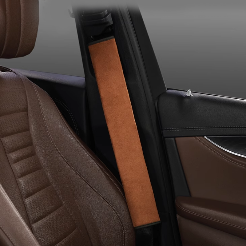 Selyembőr biztonsági övvédő - nyakvédelemmel és logóval ellátott opció（2 darab）