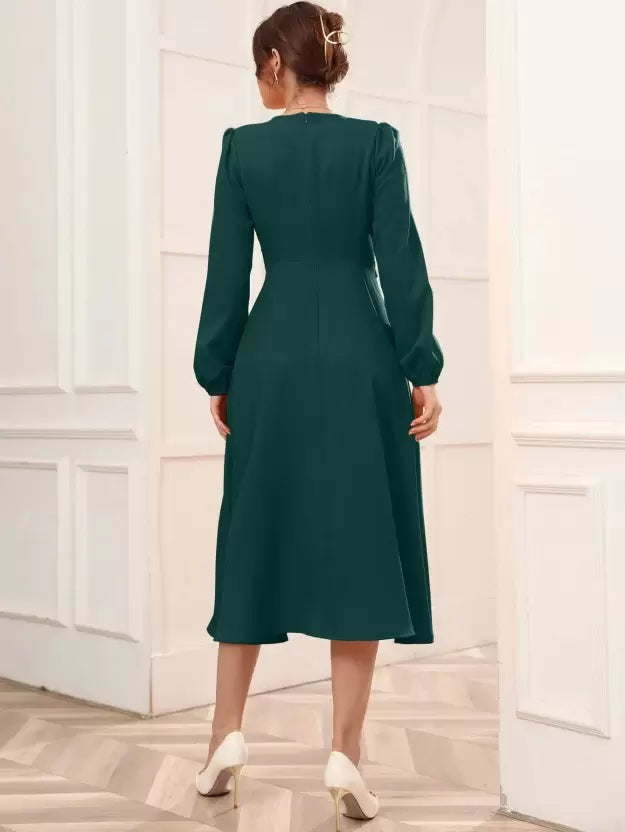 Elegáns A-vonalú átlapolt ruha