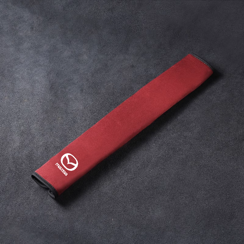 Selyembőr biztonsági övvédő - nyakvédelemmel és logóval ellátott opció（2 darab）