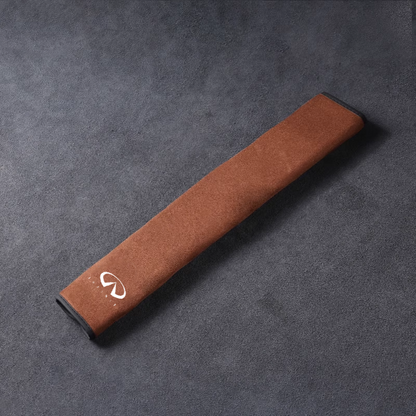 Selyembőr biztonsági övvédő - nyakvédelemmel és logóval ellátott opció（2 darab）