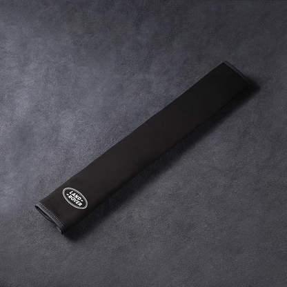 Selyembőr biztonsági övvédő - nyakvédelemmel és logóval ellátott opció（2 darab）