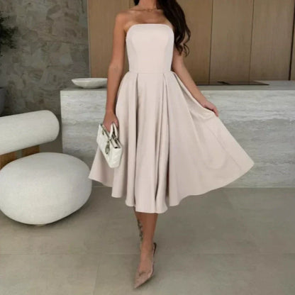 Elegancka sukienka bez ramiączek