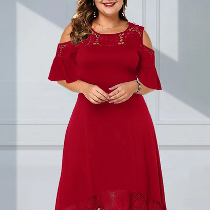 👗Elegáns csipkeruha