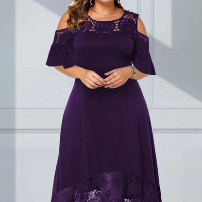 👗Elegáns csipkeruha