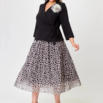 Női szett: virágmintás kabát és szoknya
