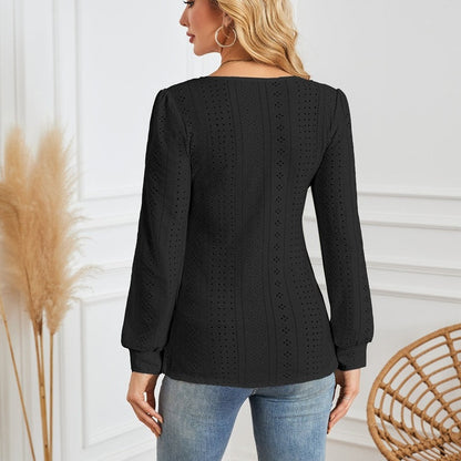 Női hosszú ujjú tunika kivágásokkal