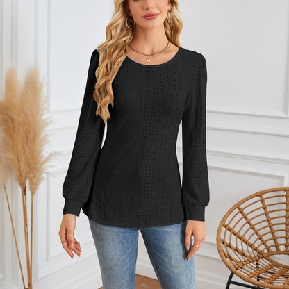 Női hosszú ujjú tunika kivágásokkal