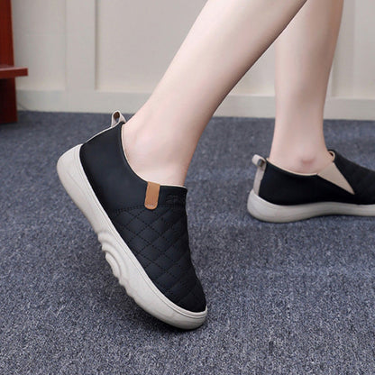 👟Női Kényelmes Kerek Orrú Slip-On Cipők