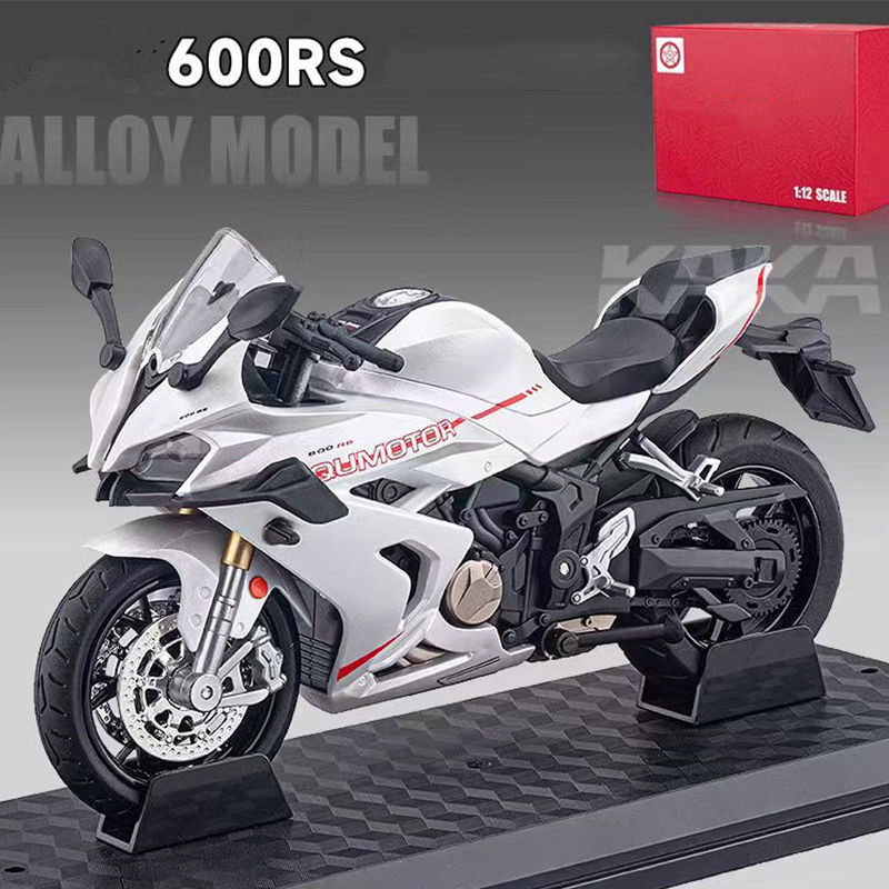 🏍Motorkerékpár modell 1:12 méretarányban