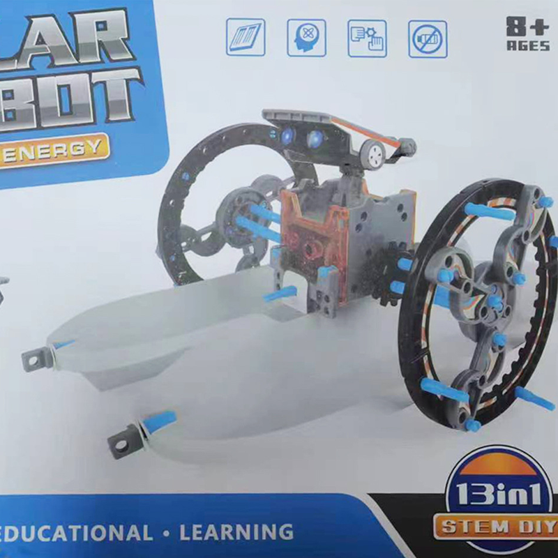 DIY napenergiával működő űrbéli robot játék