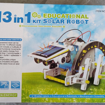 DIY napenergiával működő űrbéli robot játék