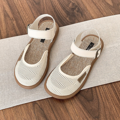 👡 Légáteresztő hálós, lapos szandál bokapánttal - Széles lábú hölgyeknek